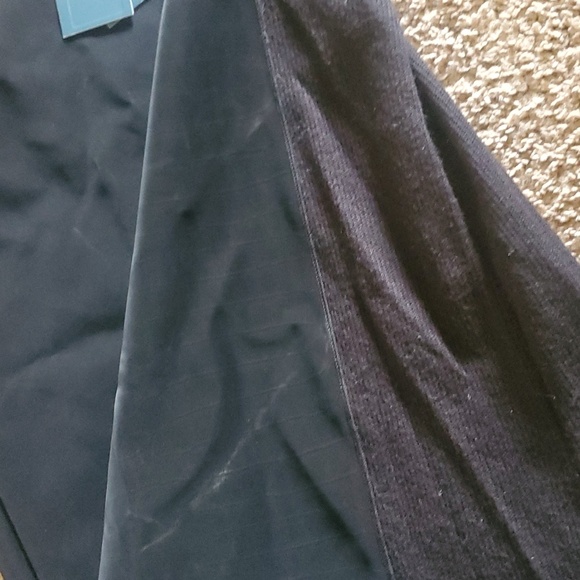 Brand new Black leather skirt - Picture 4 of 8